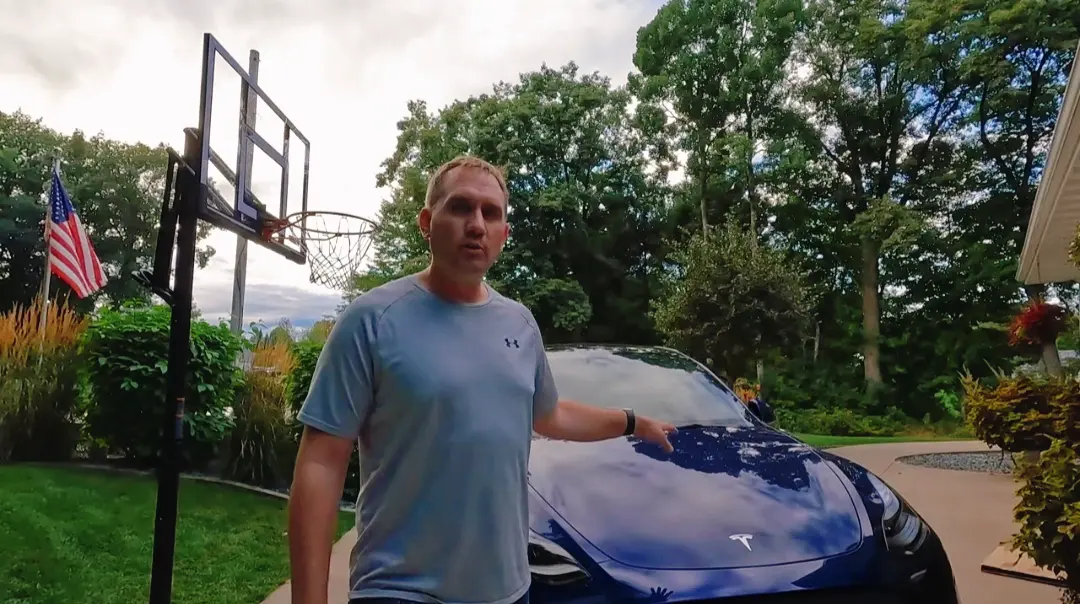 Tesla Model 3 windshield replacement in Austin with Autopilot camera calibration
